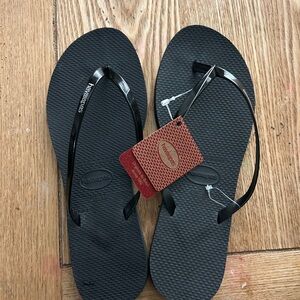 Havaianas Classic Black Sandals